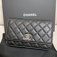 全新 Chanel 香奈兒 黑金 鏤空大logo 荔枝牛皮 魚子醬 WOC