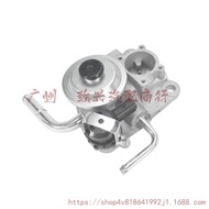 Ada Stok 1770A099 1770A051 Tempat Duduk Grid Diesel Serasi dengan Mitsubishi L200 2005-2015 4D564.6