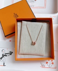 Hermes mini pop h necklace 新款拼色粉色，hermes 頸鏈