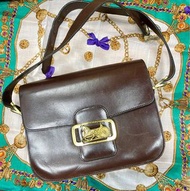 Celine vintage shoulder bag/crossbody bag   brown burgundy 中古款 空姐包 馬車金屬扣 啡紅色斜孭袋袋