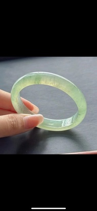 冰種翡翠天然翡翠玉鐲 A玉手鐲 玉鈪 • 冰種青黃翡翠貴妃鐲