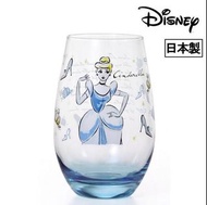 現貨-日本製✨【Disney 迪士尼～灰姑娘 Cinderella】彩繪透明玻璃杯   玻璃鞋 南瓜車 日本製造 日本直送 公主 送禮首選送禮 禮物 生日 節日 抽獎 生活用品 聖誕節禮物 情人節 特色特別 水杯