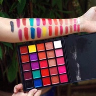 Beautiful lipstick palette (code SM01)