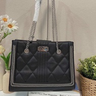 กระเป๋า Lyn olly tote bag สะพายข้างสายโซ่