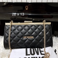 Tas Authentic LOVE MOSCHINO Quilt Clutch Original Asli