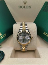 低於公價 ROLEX 28mm 全新現貨 279173-0007 Lady-Datejust 腕錶黃金及蠔式鋼款，搭配鑲鑽銀色錶面及紀念型（Jubilee）錶帶。