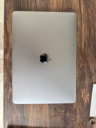 Apple MacBook Pro 13吋 2018 太空灰 256gb