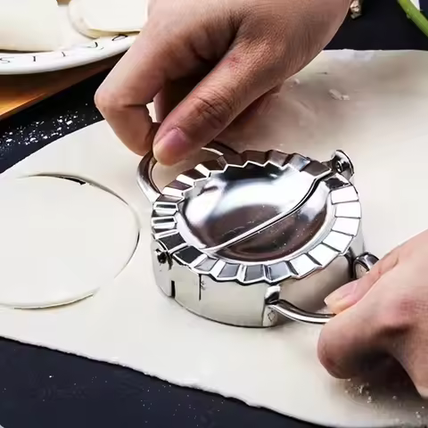 Stainless Steel Dumplings Tool Dumpling Mold Household Manual Press Kitchen Pastry Baking Dumpling M