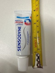 sensodyne 抗敏牙膏
