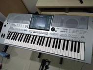 YAMAHA KEYBOARD PSR S710