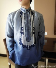 BARONG TAGALOG FOR  MEN MONOCHROMATIC PURE EMBROIDERED BARONG WITH COLLAR