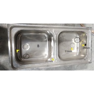 915MM X 430MM X 160MM SIZE *KEMEK* STAINLESS STEEL DOUBLE SINK KITCHEN / SINKI DAPUR.