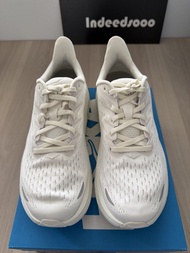 全新有盒 鞋有黃 介意勿買 Hoka Clifton 8 女裝 跑鞋 EU39