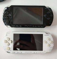 เซตเกมส์ PSP 1000 พร้อมเล่น เครื่องเล่นเกมส์พกพาราคาประหยัด อุปกรณ์ใหม่ยกเซต มีให้เลือกหลายสี หลายความจุ จัดส่งไว สต็อคแน่น มีสินค้าตลอด