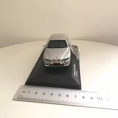 Metal Toys Hobby 1/43 Scale BMW M5 E39 2003 Alloy Static Collectible Car Model