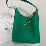 近全新longchamp 肩背包（綠色）