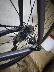 Dt swiss 350 換左60T 碳纖維輪組 700C