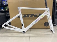 全新 EIRA 破風碟剎碳架  一體成型破風公路車架組 Road bike
