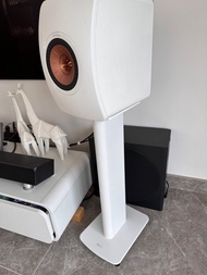 Kef ls50 wireless 連原裝腳架 白色