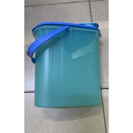 preloved: Tupperware beverage buddy 2L