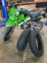 ยางนอก ขอบ 12 120/80-12ปี21+130/80-12 ปี24(1คู่) ปี20 ผลิตจาก Vee Rubber ยางไม่ใช้ยางใน แบบ TUBELESS