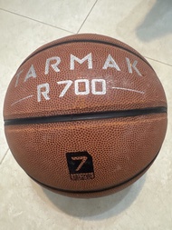Tarmak R700 Basketball 籃球