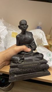 龍婆雷自身 供奉型