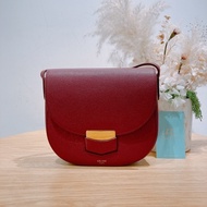 CELINE 思琳翻蓋式肩帶包包TROTTEUR SHOULDER BAG SMALL SIZE CALF SKIN