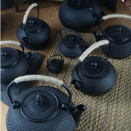 A/🗽Iron Pot Small Ding Cast Iron Teapot Uncoated Tea Set Boiled Water Tea Raw Iron Pot Japanese Particle Factory Direct