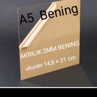 AKRILIK LEMBARAN TEBAL 2 MM BENING UKURAN A5 (14,8×21 cm)