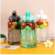 1500ML Water Bottle with Straw 1500ML Botol Air dengan Straw 带吸管水瓶