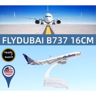 1:400 Flydubai Airlines Boeing B737 Metal Plane Model Gift Collection Decoration
