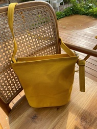 Mustard Canvas Cozy Bag / Shoulder bag / 泰國包 / 泰國設計