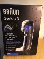 BRAUN Series 3 shaver - New Wet&amp;Dry