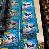 MOLTO PEWANGI PAKAIAN SACHET 500
