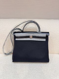 門市現貨Hermes Herbag31 noir phw黑銀 k stamp
