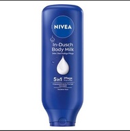 全新妮維雅 NIVEA 淋浴式潤膚露 400ml