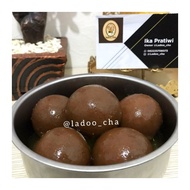 Gulab Jamun/Rasgulla - Home Made India Pakistan