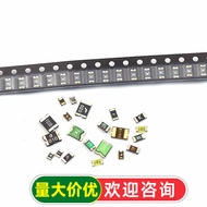 1206/0805/1812 Patch Self-Recovery Fuse SMD 0.5A/1A/2A/2.6/500mA/2600