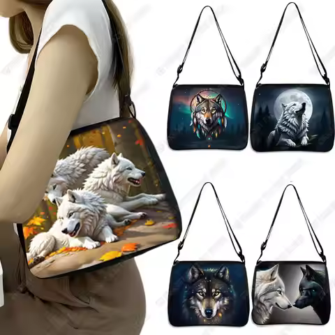 Howling Wolf Under The Moonlight Handbags Baby Wolf Messenger Bag Cool Howling Wolf Shoulder Bag Cro