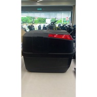 givi top box b33 ready stock