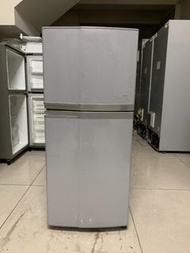 [中古] 東芝 120L 小雙門冰箱 家庭冰箱 "自動除霜功能" 台中大里二手冰箱 台中大里中古冰箱 修理冰箱 維修冰箱