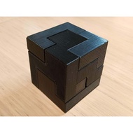 Cube puzzle (level: Average and easy)