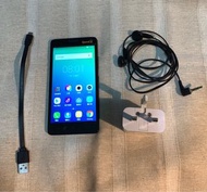 Lenovo 舊電話+耳機 +短叉電線+插頭 Lenovo old mobile+earphone+short charging wire+plug