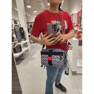 [Captain Parents Qingfeng Preferred] Canada Direct Mail TUMI TUMI Tomming and Staple Co-Branded Cros