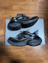 Balenciaga巴黎世家 6XL 圓頭繫帶 老爹鞋 黑色