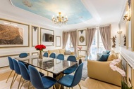 Luxury 4 Bedroom 2.5 Bathroom Apartment - Champs Elysees - With AC