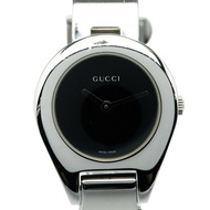 Gucci 6700L 石英手鐲腕錶，黑色錶盤，不鏽鋼錶殼，女款