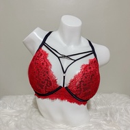 36DD — La Senza BEYOND SEXY Ultimate Plunge Strappy Bra (fits 38D)