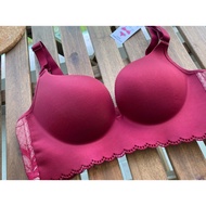【READY STOCK】Belle Lingerie Seamless Bra Set with Free Pantie 【SIZE: 36B/80B , 38B/85B】【MYSTERY GIFT